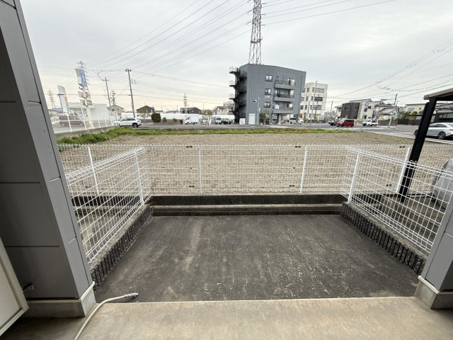 ヴェルロール西今宿のバルコニー