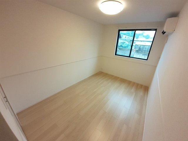 パラドールⅡの内装