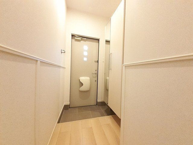 パラドールⅡの玄関