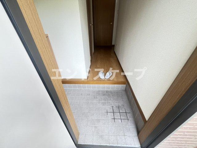 ウエストヴィレッジの玄関|高崎、前橋のお部屋探しはエンドスケープまで！お客様の理想お聞かせ下さい♪