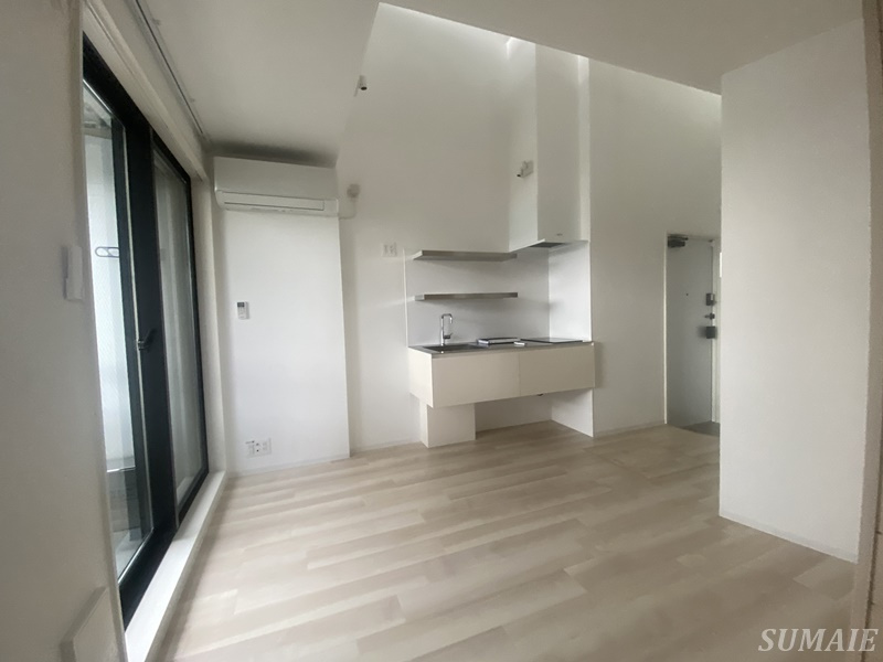 レピュア十条レジデンスの居間・リビング|ゆったり過ごせる居間です