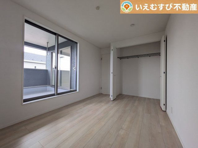 Cradle garden　大泉町寄木戸第17の洋室