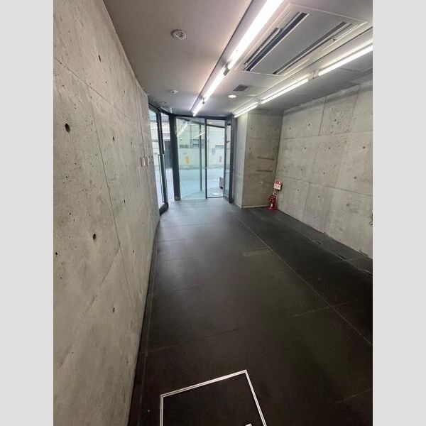 大阪市北区南扇町の店舗一部の内装