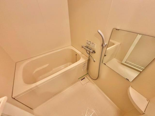 ビヤン北八代の浴室