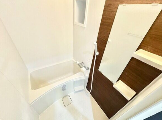 ワコーレヴィータ青木ウエストの浴室