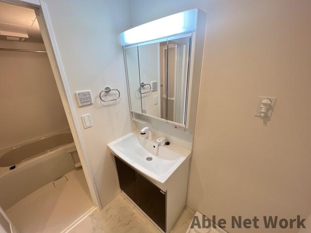 クレシアの洗面所|洗面化粧台