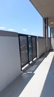 【バルコニー】 | サントラップアベニュー