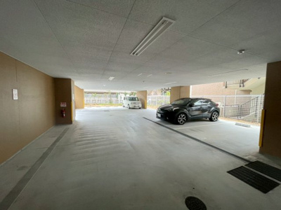 【駐車場】 | グラン・パレ夙川香櫨園