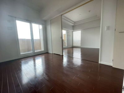 【洋室】 | グラン・パレ夙川香櫨園 | 洋室6帖