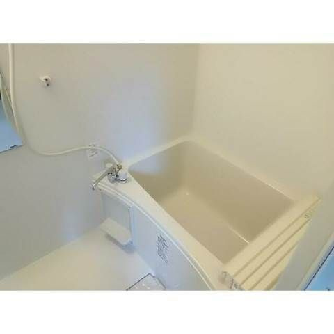 ロンド小松川の浴室