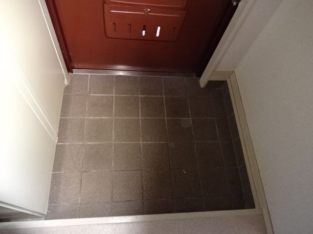 ロンド小松川の玄関