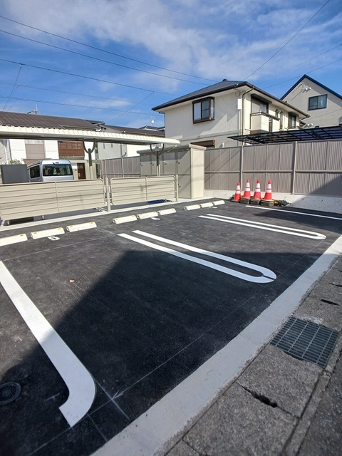 デフィ高埇の駐車場|駐車場
