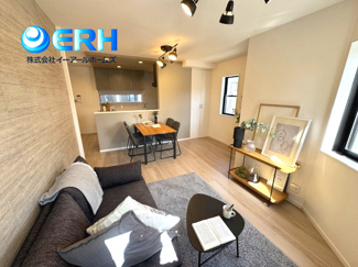 【居間・リビング】 | 灘区大石北町　新築戸建