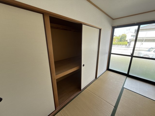 セジュール巽Ａ棟の収納