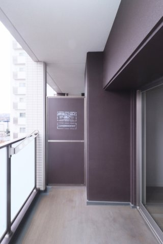 サヴォイ ラ・サブリエール　15階のバルコニー|別号室のものです。現状優先になります。