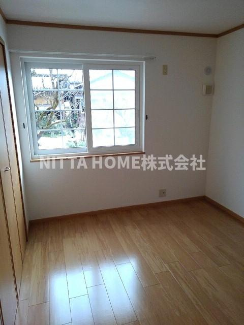 アーバン縄手Ｂの内装|全室フローリングのお部屋◆