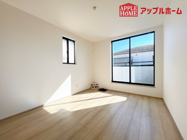 [新築住宅] さいたま市北区盆栽町 全3棟の洋室|居室は全室収納あり！たっぷりある収納活用でお部屋もキレイを保てます♪