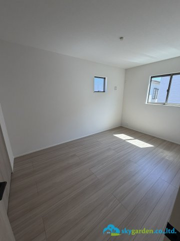 平塚市南金目　第1期　全４棟　2号棟の子供部屋