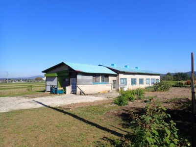 【外観】 | 黒石市飛内　小屋付き土地