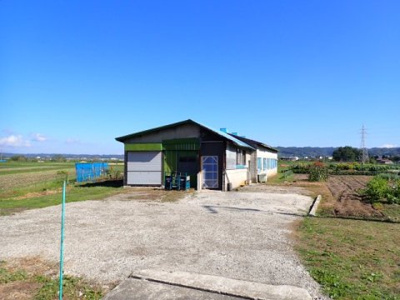 【外観】 | 黒石市飛内　小屋付き土地