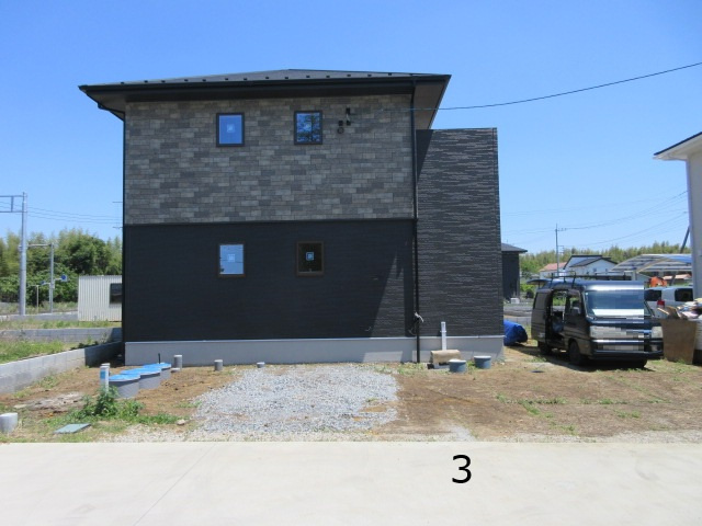【仲介手数料無料】新築戸建　滑川町月輪大堀1601-1の前面道路含む現地写真