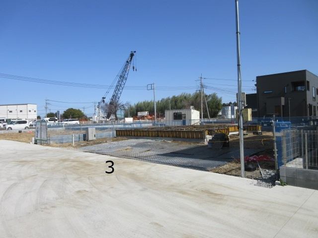 【仲介手数料無料】新築戸建　滑川町月輪大堀1601-1の前面道路含む現地写真