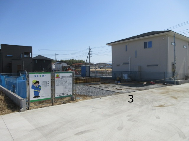 【仲介手数料無料】新築戸建　滑川町月輪大堀1601-1の前面道路含む現地写真
