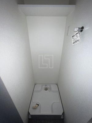 【その他共用部分】 | アドバンス大阪ルーチェ | アドバンス大阪ルーチェ　洗濯機置き場