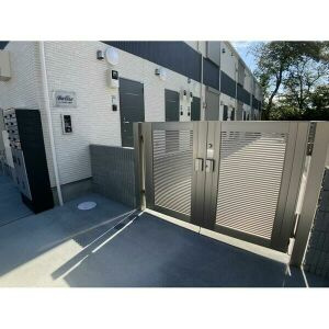 ベリエ花小金井のエントランス