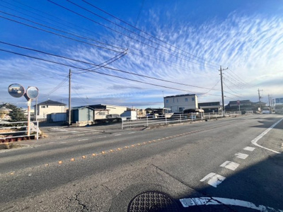 【前面道路含む現地写真】 | 太田市中根町142-1　売地