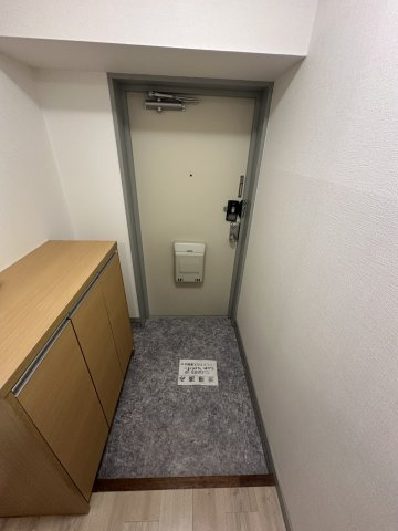 リエス豊田浄水の玄関