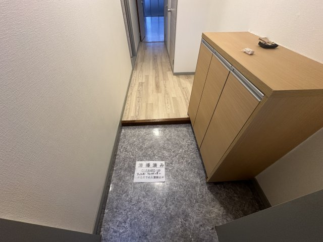リエス豊田浄水の玄関