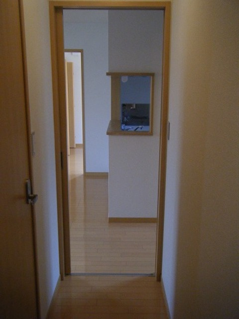 ジュノーⅤの玄関