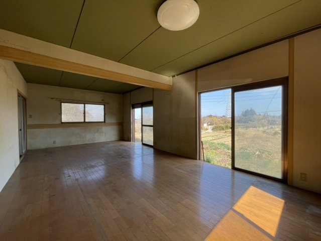 日立市山部中古住宅の居間・リビング