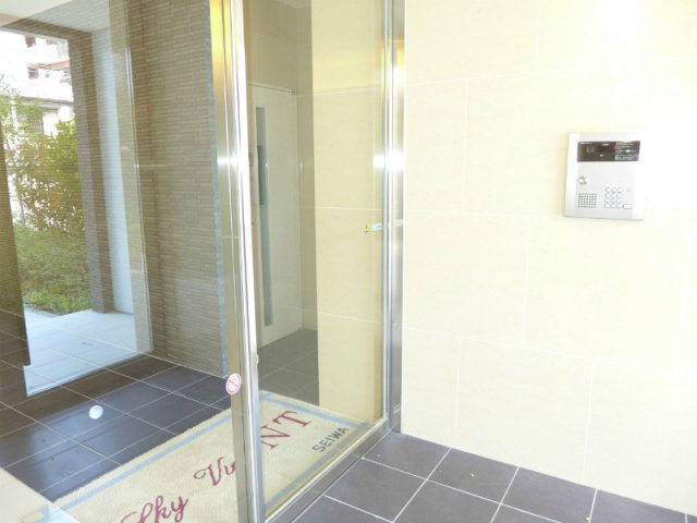 スカイビュー エヌティのエントランス