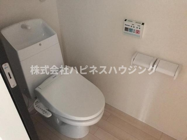 アルビア　～ULBEA～のトイレ|シャワー付トイレ