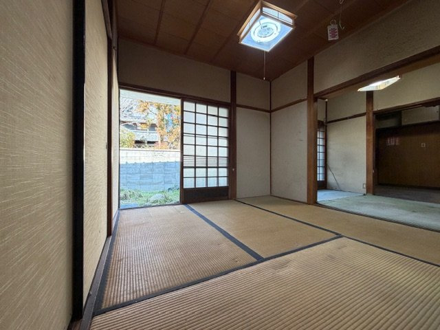 斑鳩町龍田北４丁目　中古戸建の和室|1階和室♪