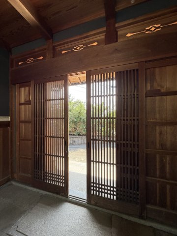 斑鳩町龍田北４丁目　中古戸建の外観|立派な門構え(^^)/