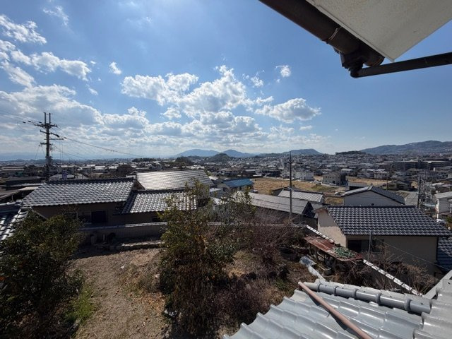 斑鳩町龍田北４丁目　中古戸建の展望|＼高台に佇む解放感あふれる住まい／＼世界遺産のある町でゆったり暮らす贅沢／