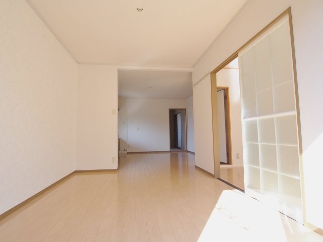 セジュールシャリオB棟の内装