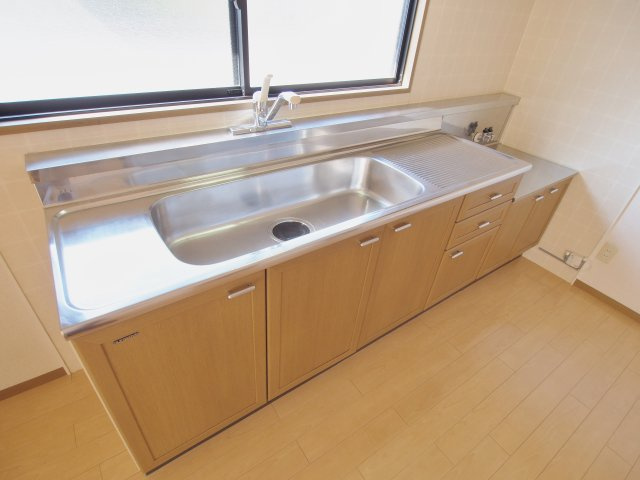 セジュールシャリオB棟のキッチン