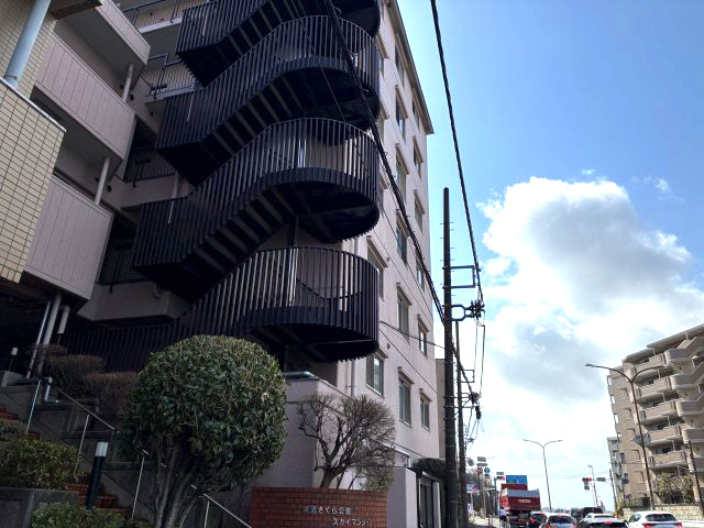 鷺沼さくら公園スカイマンションの外観|2026年2月撮影