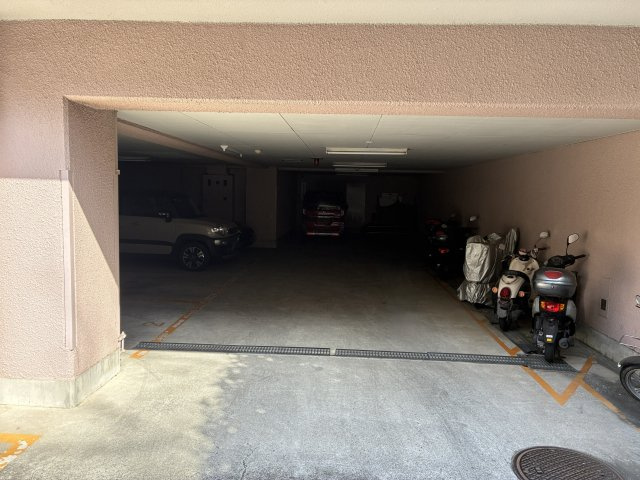 鷺沼さくら公園スカイマンションの駐車場|駐車場・バイク置場