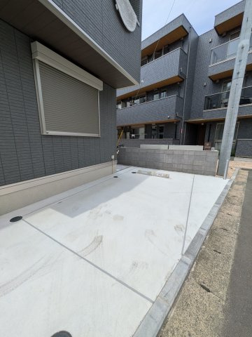 パルボヌールの駐車場