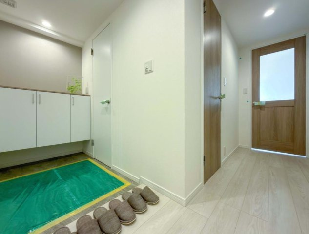 マークスプリングス・メゾンA棟【仲介手数料無料】ペット可♪の玄関