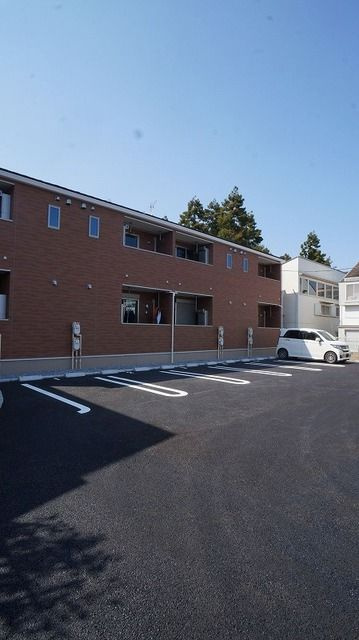 サンライズＭの駐車場