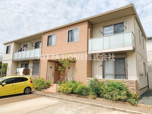 グレートハピネスの外観パース|高断熱性ガラスを採用し断熱性と気密性に優れています◆