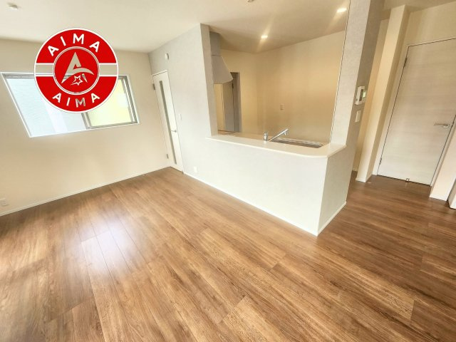 大野城市乙金東2丁目第3-2棟（2号棟）の内観：施工例|キッチンから立ち込める香りが今日の料理を期待させます。