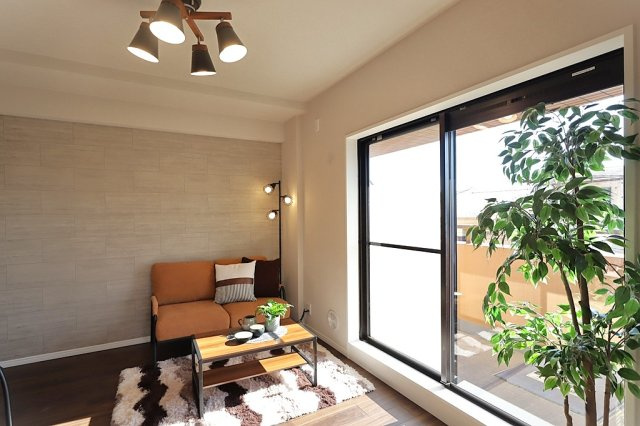 【居間・リビング】の画像