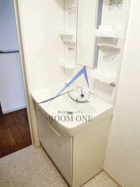 クアルティエーレ四ツ谷の洗面所|洗面台です。